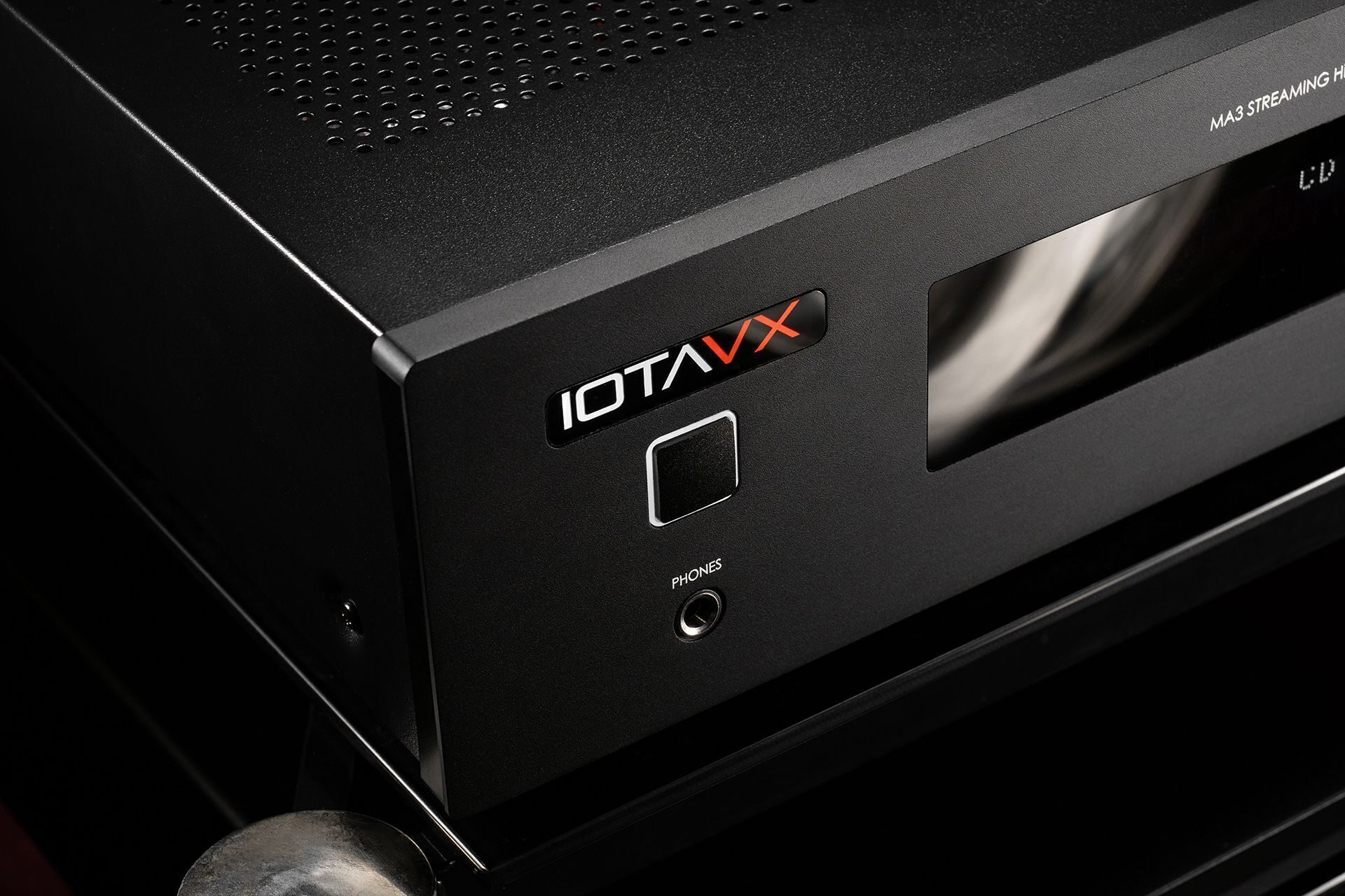 Тест стримингового усилителя IOTAVX MA3, подготовленный экспертами Stereo.ru